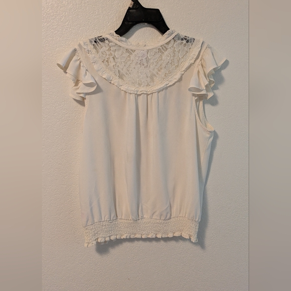 No Boundaries Cream Lace Trim Blouse - Picture 2 of 4